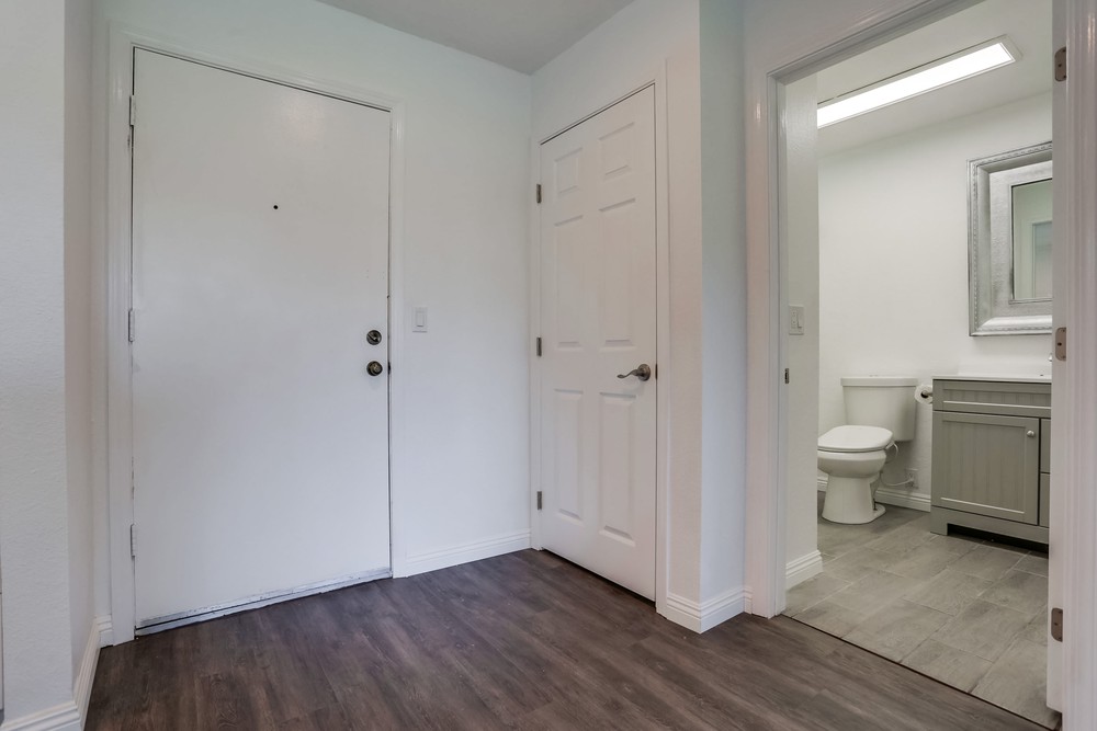 Virtual tour photo 25 of 31 for 6675 Mission Gorge Rd