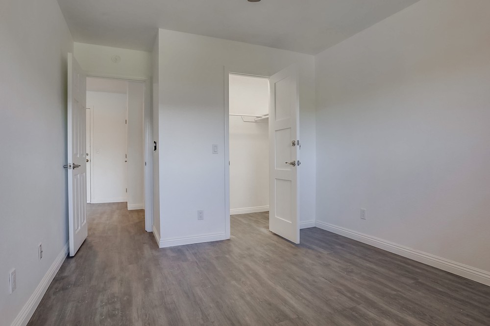 Virtual tour photo 30 of 31 for 6675 Mission Gorge Rd