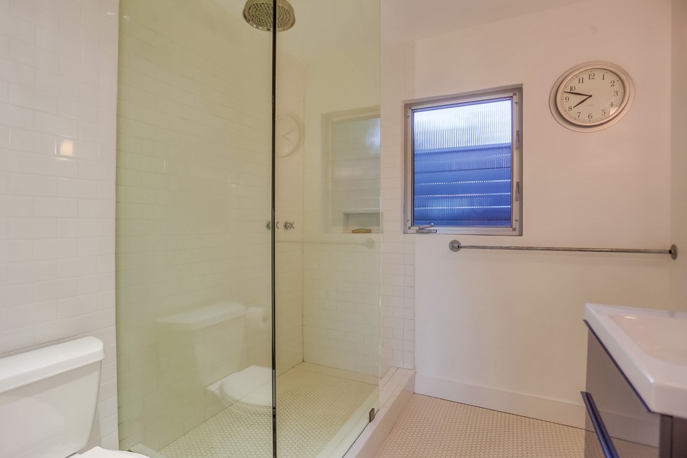 Virtual tour photo 33 of 60 for 6681 Amherst St