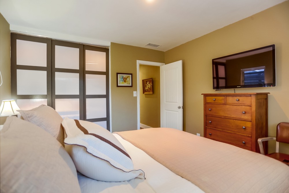 Virtual tour photo 38 of 60 for 6681 Amherst St
