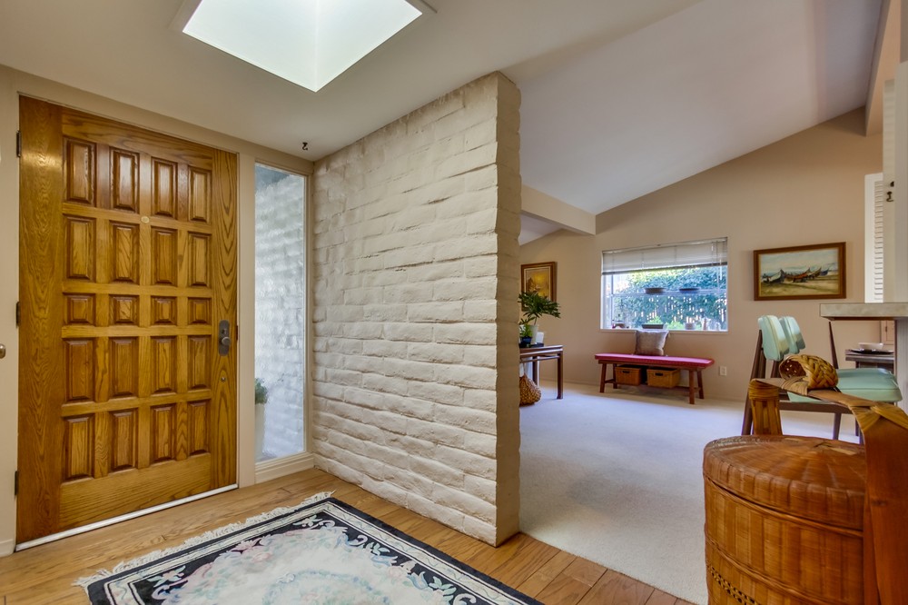 Virtual tour photo 5 of 46 for 6682 Jackson Drive