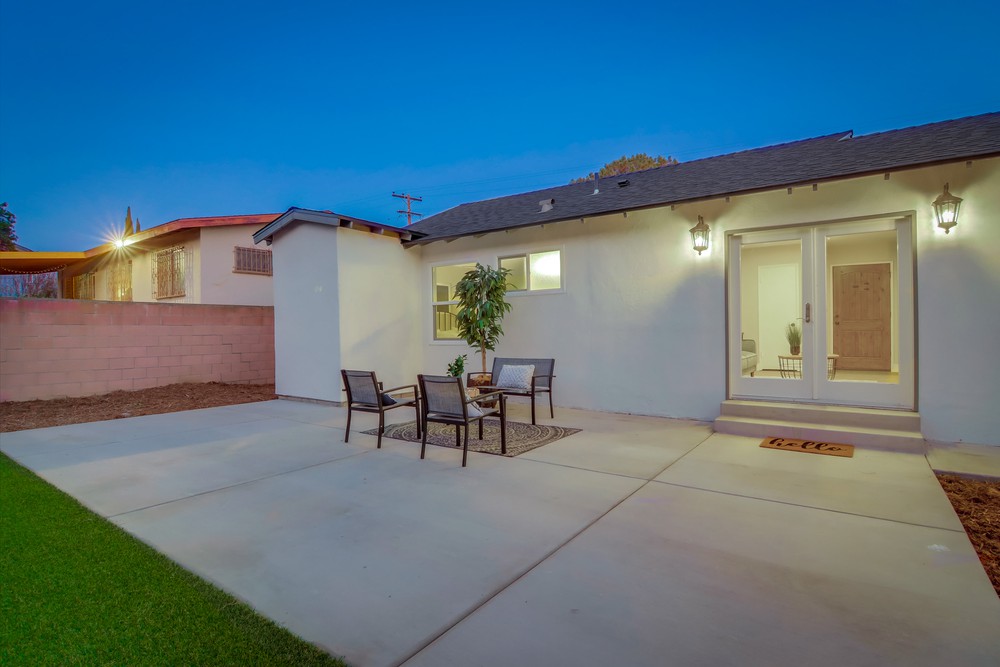 Virtual tour photo 8 of 64 for 670 Bollenbacher St