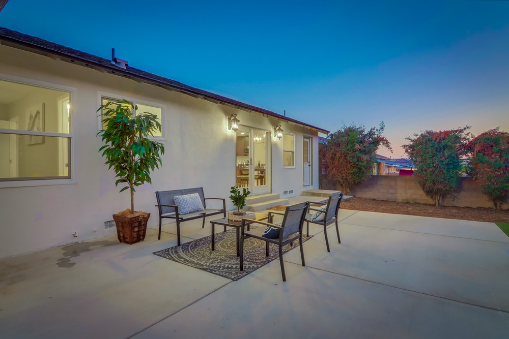Virtual tour photo 9 of 64 for 670 Bollenbacher St