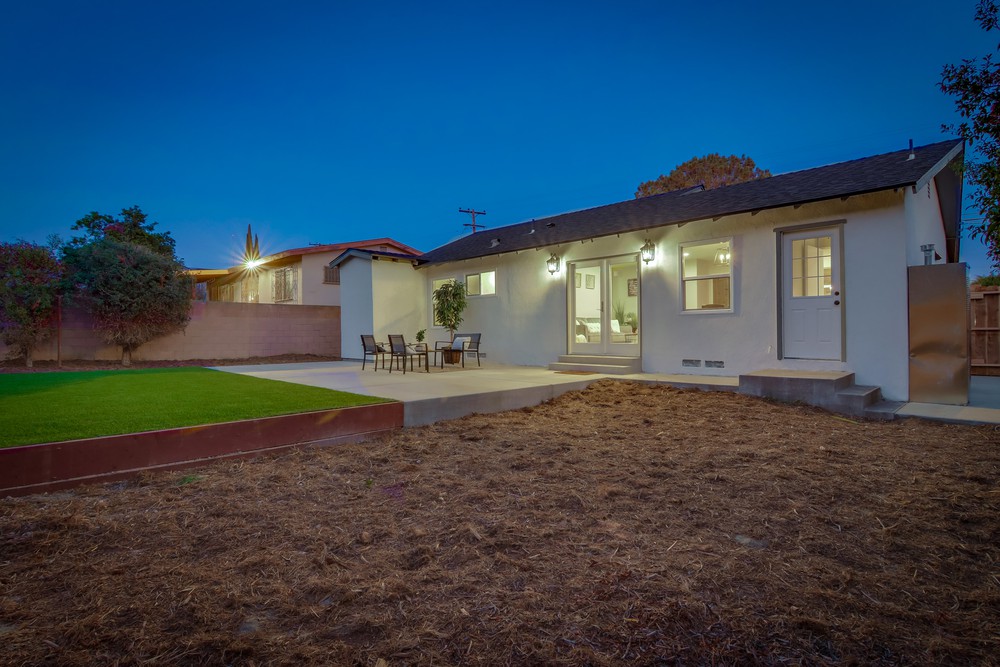 Virtual tour photo 15 of 64 for 670 Bollenbacher St