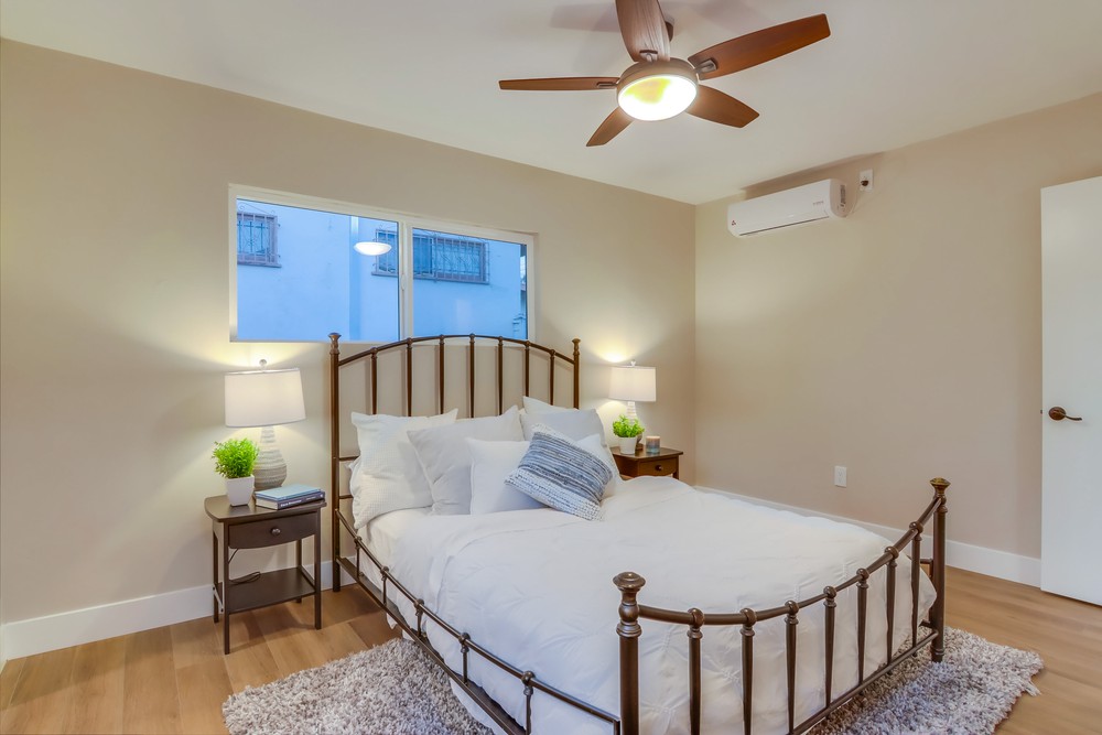 Virtual tour photo 37 of 64 for 670 Bollenbacher St