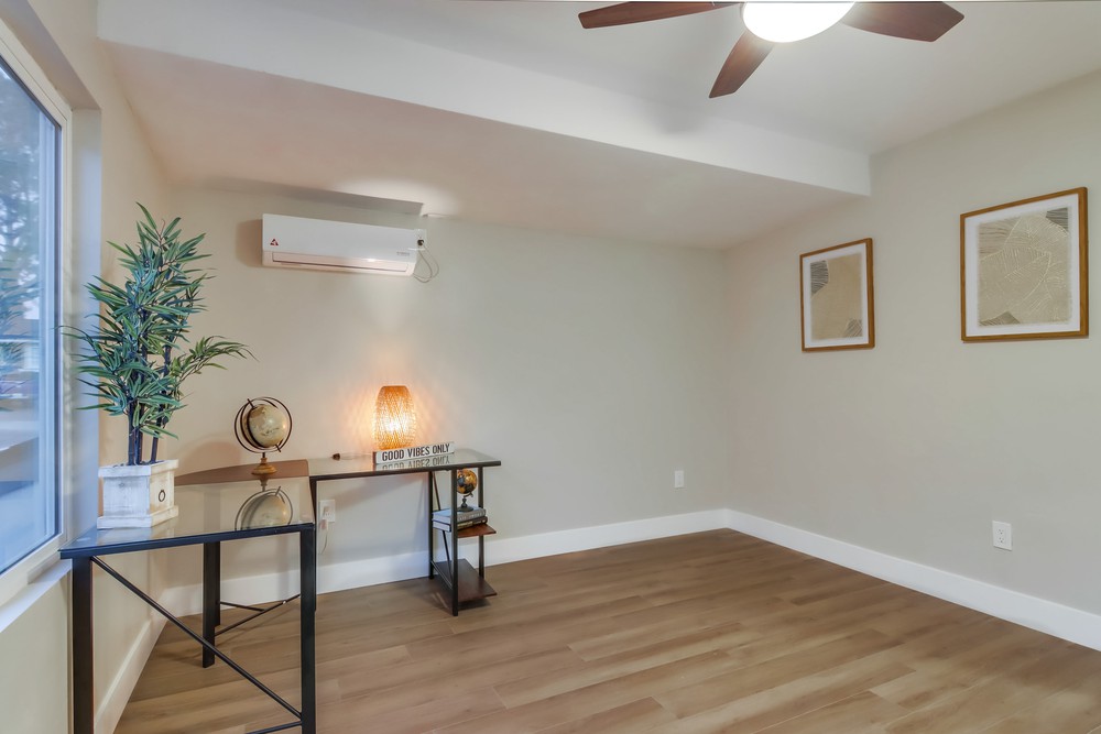 Virtual tour photo 42 of 64 for 670 Bollenbacher St