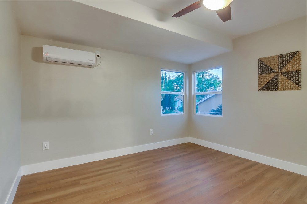 Virtual tour photo 44 of 64 for 670 Bollenbacher St