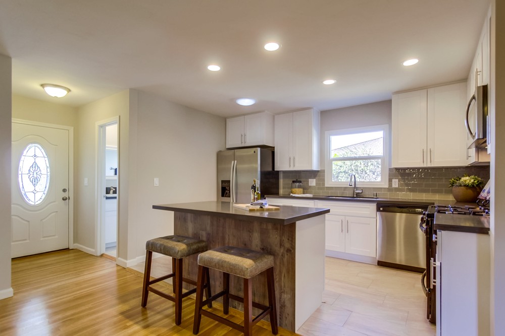 Virtual tour photo 17 of 38 for 6701 Estrella Ave
