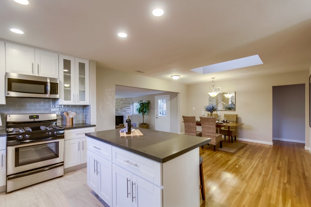 Virtual tour photo 23 of 38 for 6701 Estrella Ave