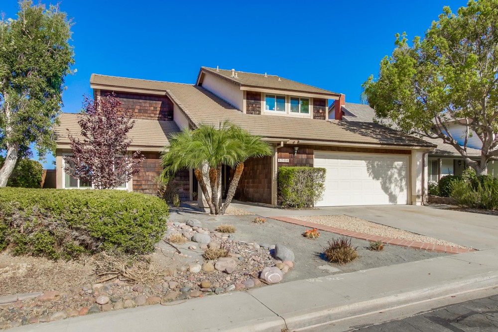 Virtual tour photo 5 of 54 for 6706 Aqueduct Ct