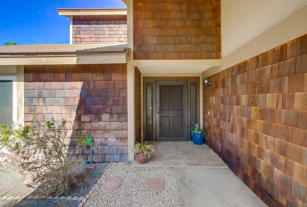 Virtual tour photo 6 of 54 for 6706 Aqueduct Ct