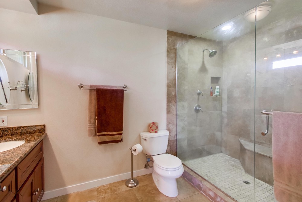 Virtual tour photo 34 of 54 for 6706 Aqueduct Ct