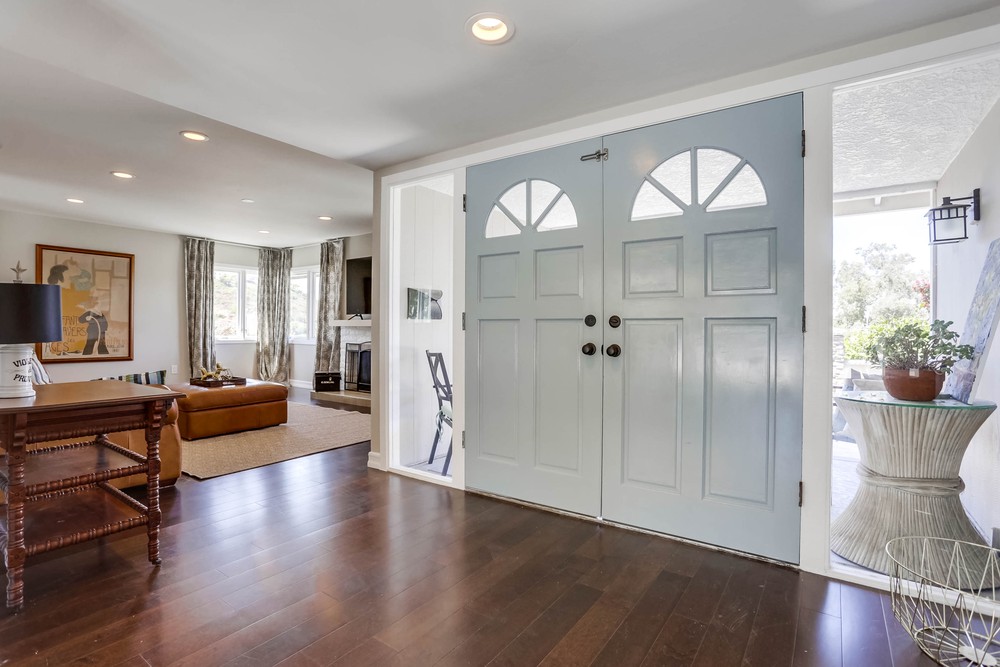 Virtual tour photo 8 of 39 for 6711 Wandermere Dr