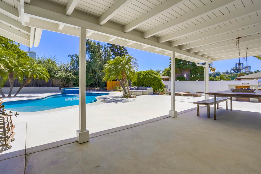 Virtual tour photo 33 of 39 for 6711 Wandermere Dr
