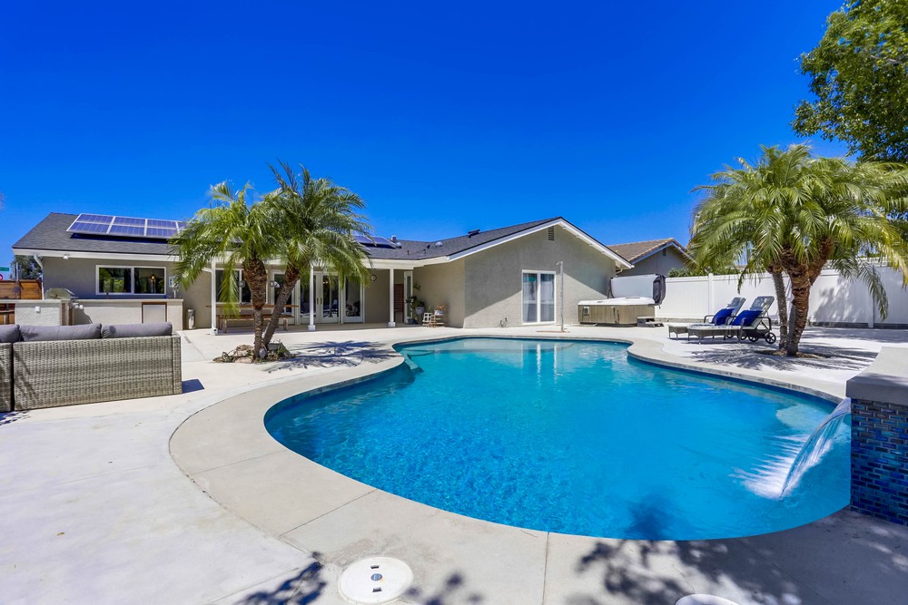 Virtual tour photo 40 of 39 for 6711 Wandermere Dr