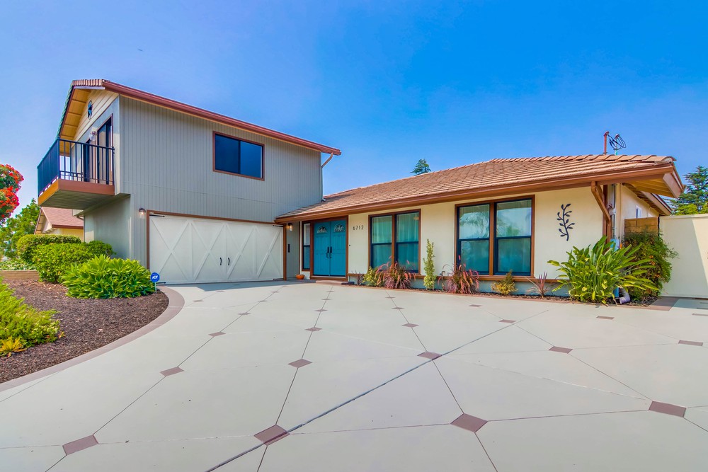Virtual tour photo 4 of 53 for 6712 Golfcrest Dr