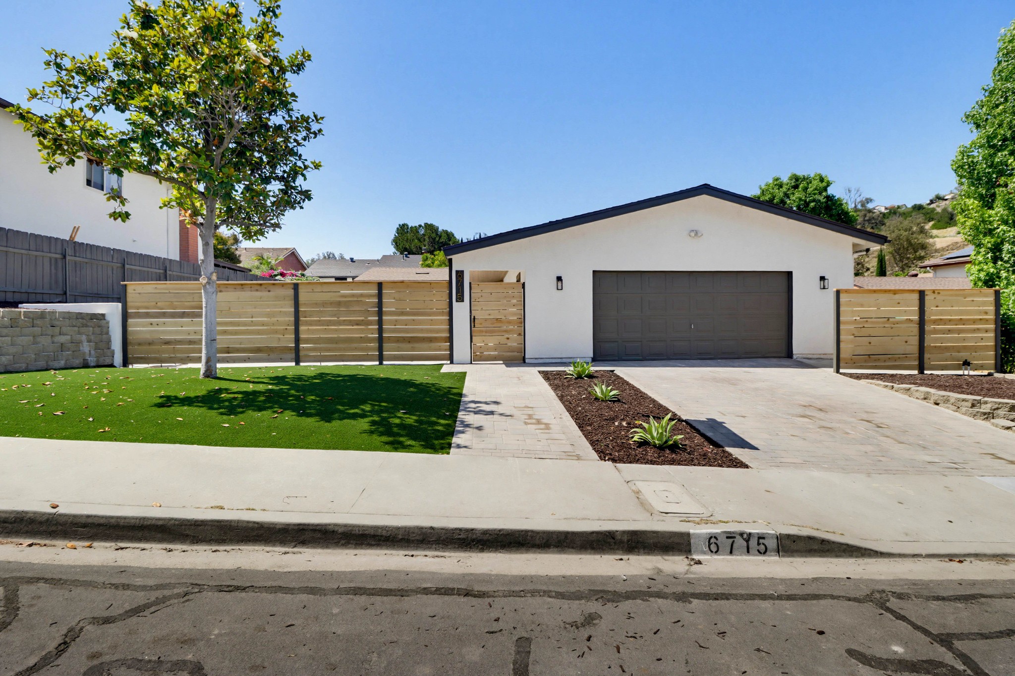 Virtual tour photo 3 of 67 for 6715 Monte Verde Dr