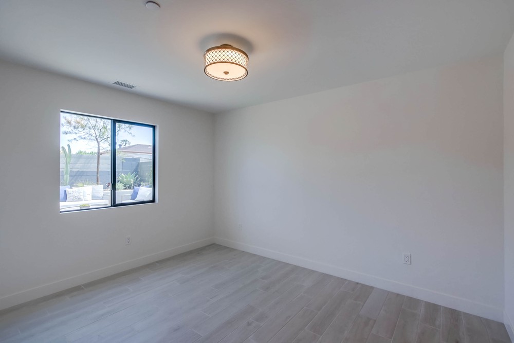 Virtual tour photo 5 of 50 for 6715 Zane Ct