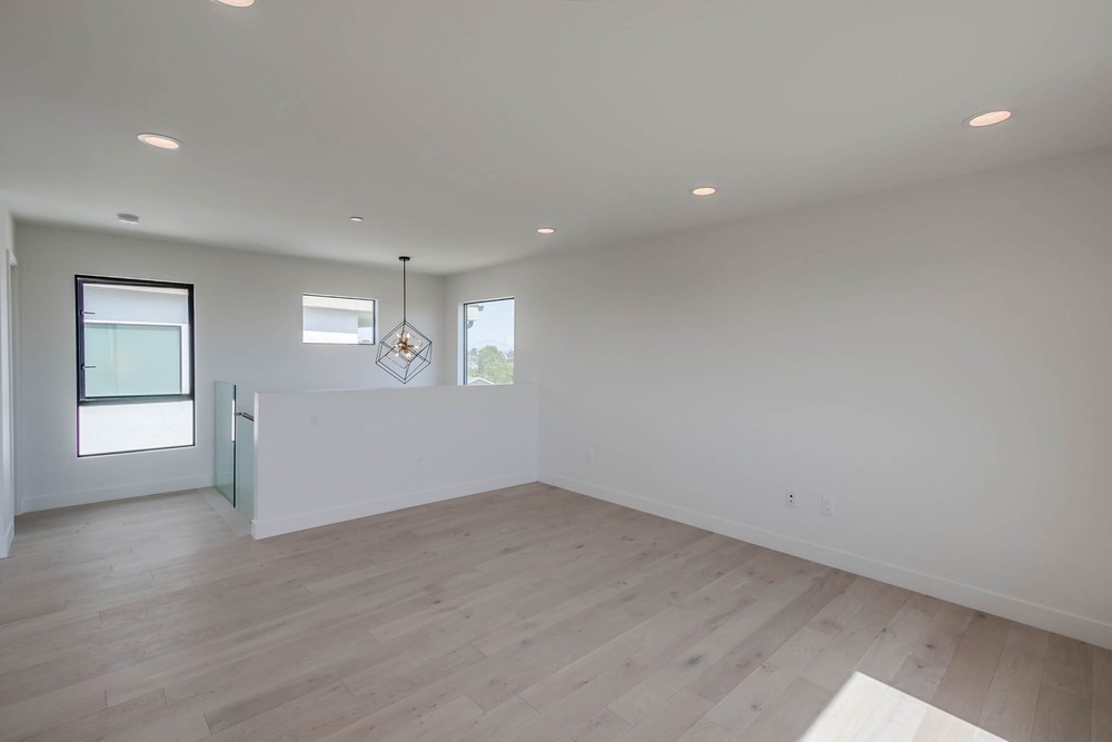 Virtual tour photo 14 of 50 for 6715 Zane Ct