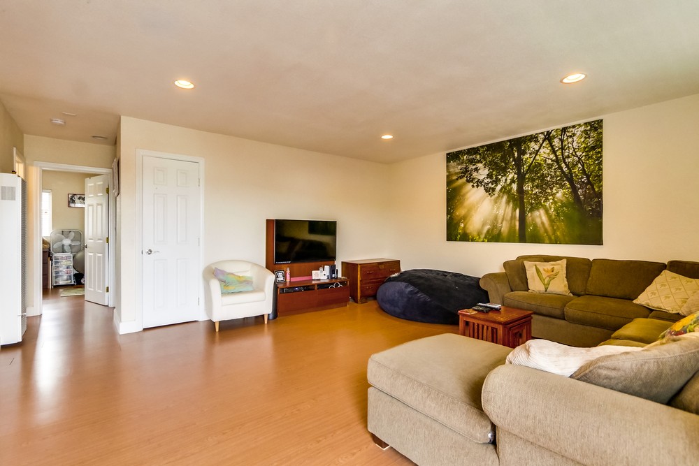 Virtual tour photo 15 of 38 for 6716 Tait St