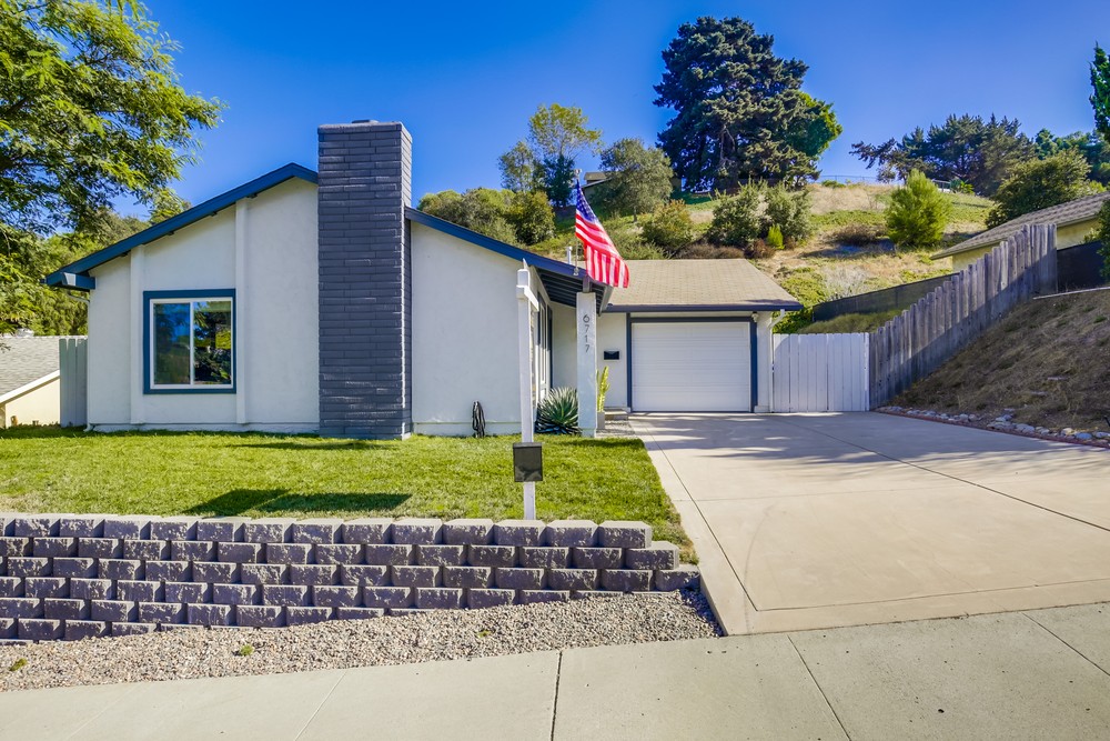 Virtual tour photo 3 of 48 for 6717 Lipmann St