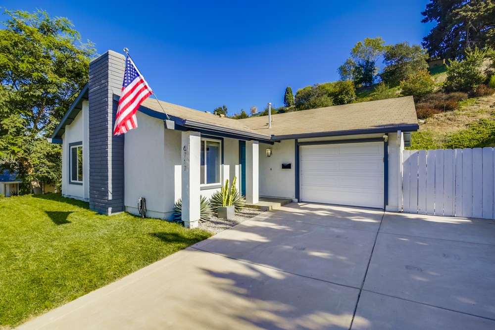Virtual tour photo 5 of 48 for 6717 Lipmann St