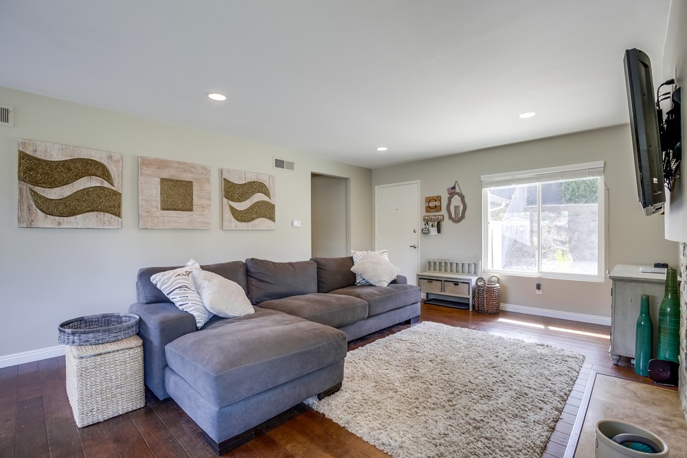 Virtual tour photo 11 of 48 for 6717 Lipmann St