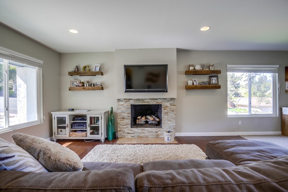Virtual tour photo 13 of 48 for 6717 Lipmann St