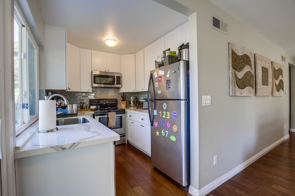 Virtual tour photo 18 of 48 for 6717 Lipmann St
