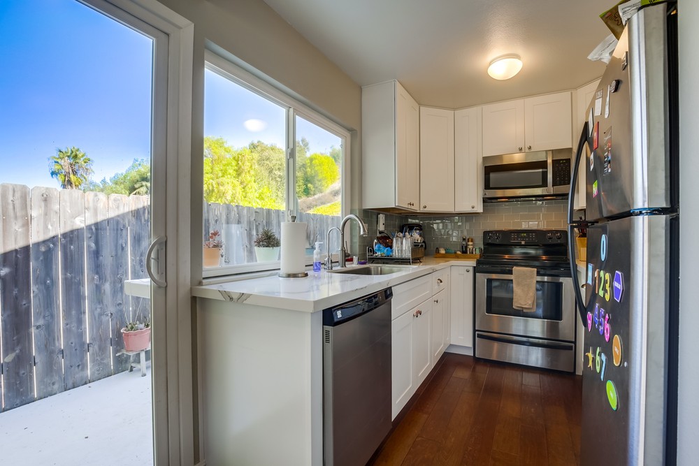 Virtual tour photo 19 of 48 for 6717 Lipmann St
