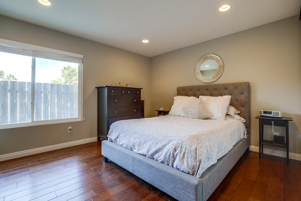 Virtual tour photo 28 of 48 for 6717 Lipmann St