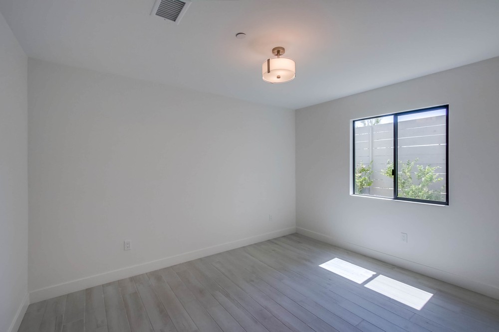 Virtual tour photo 7 of 49 for 6719 Zane Ct
