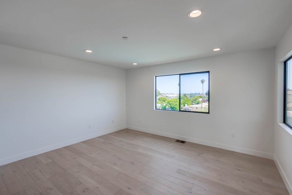 Virtual tour photo 17 of 49 for 6719 Zane Ct