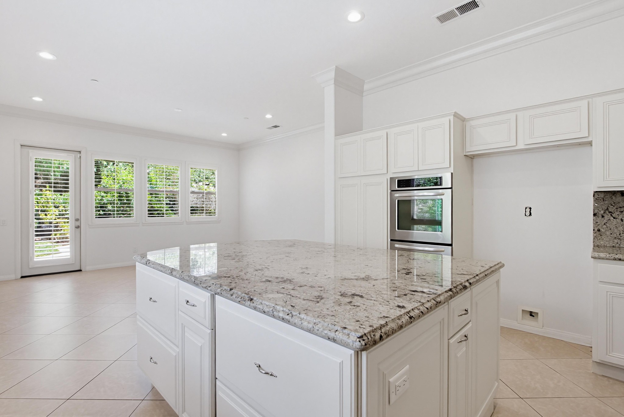 Virtual tour photo 26 of 68 for 672 Inverlochy Dr