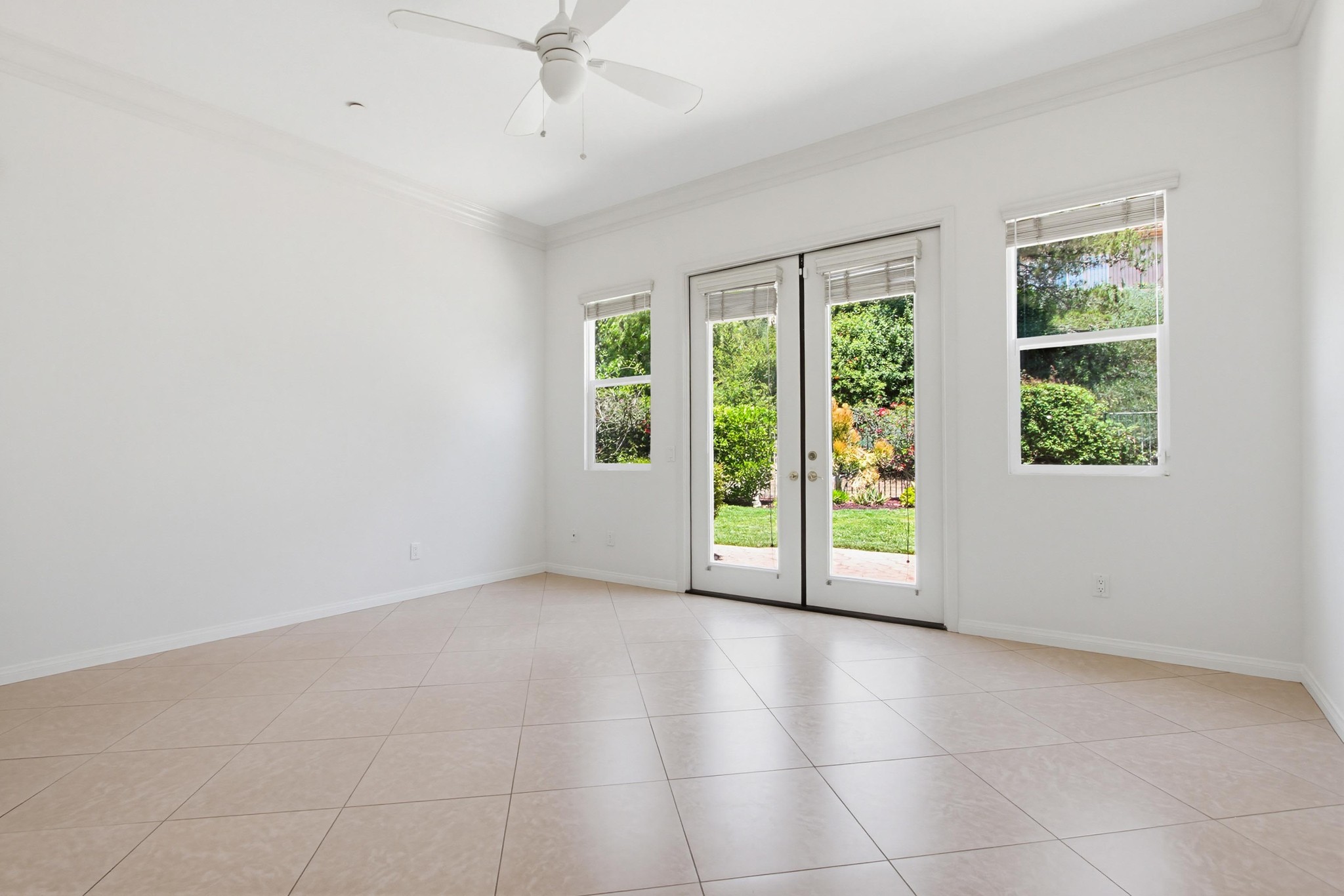 Virtual tour photo 32 of 68 for 672 Inverlochy Dr