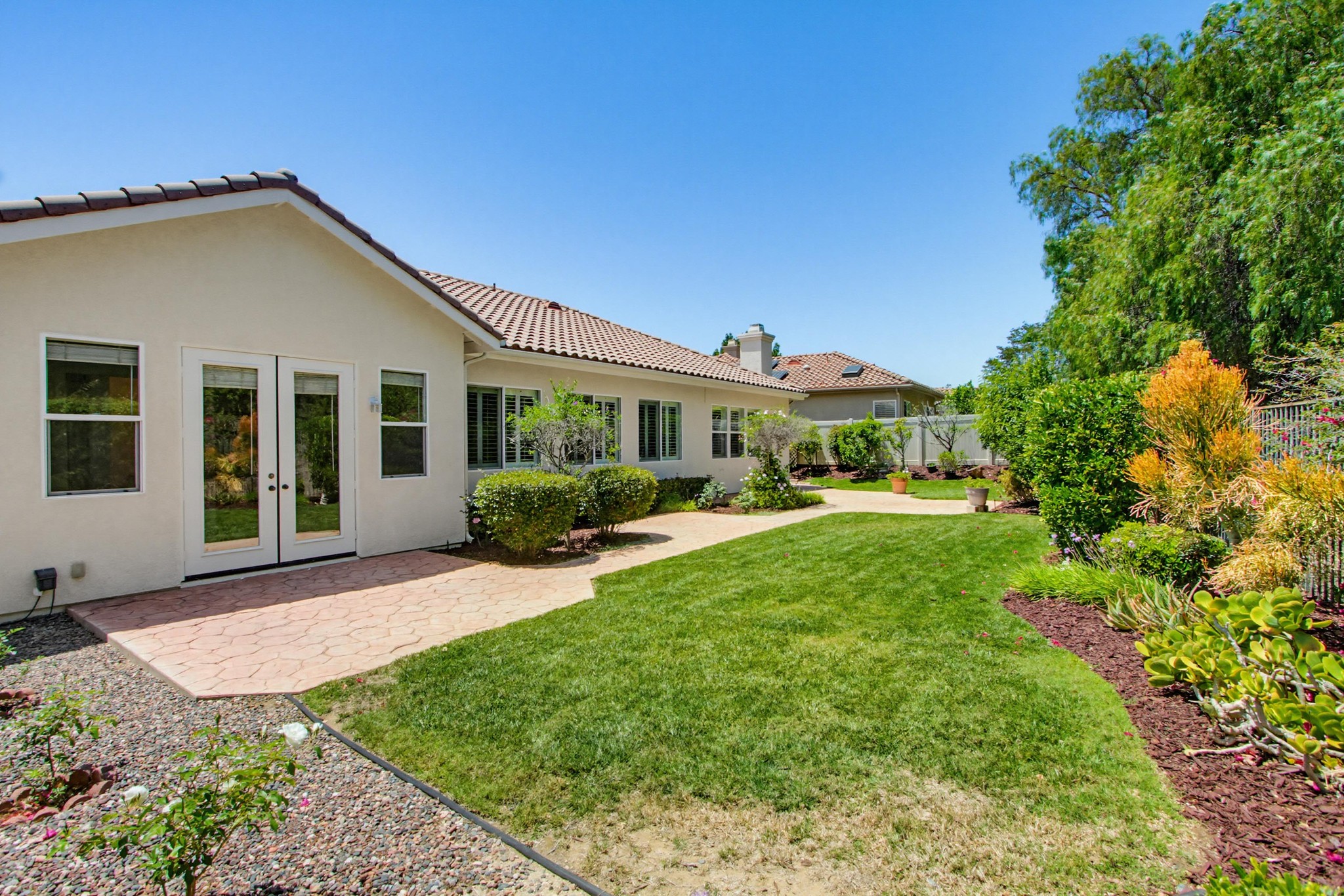 Virtual tour photo 52 of 68 for 672 Inverlochy Dr