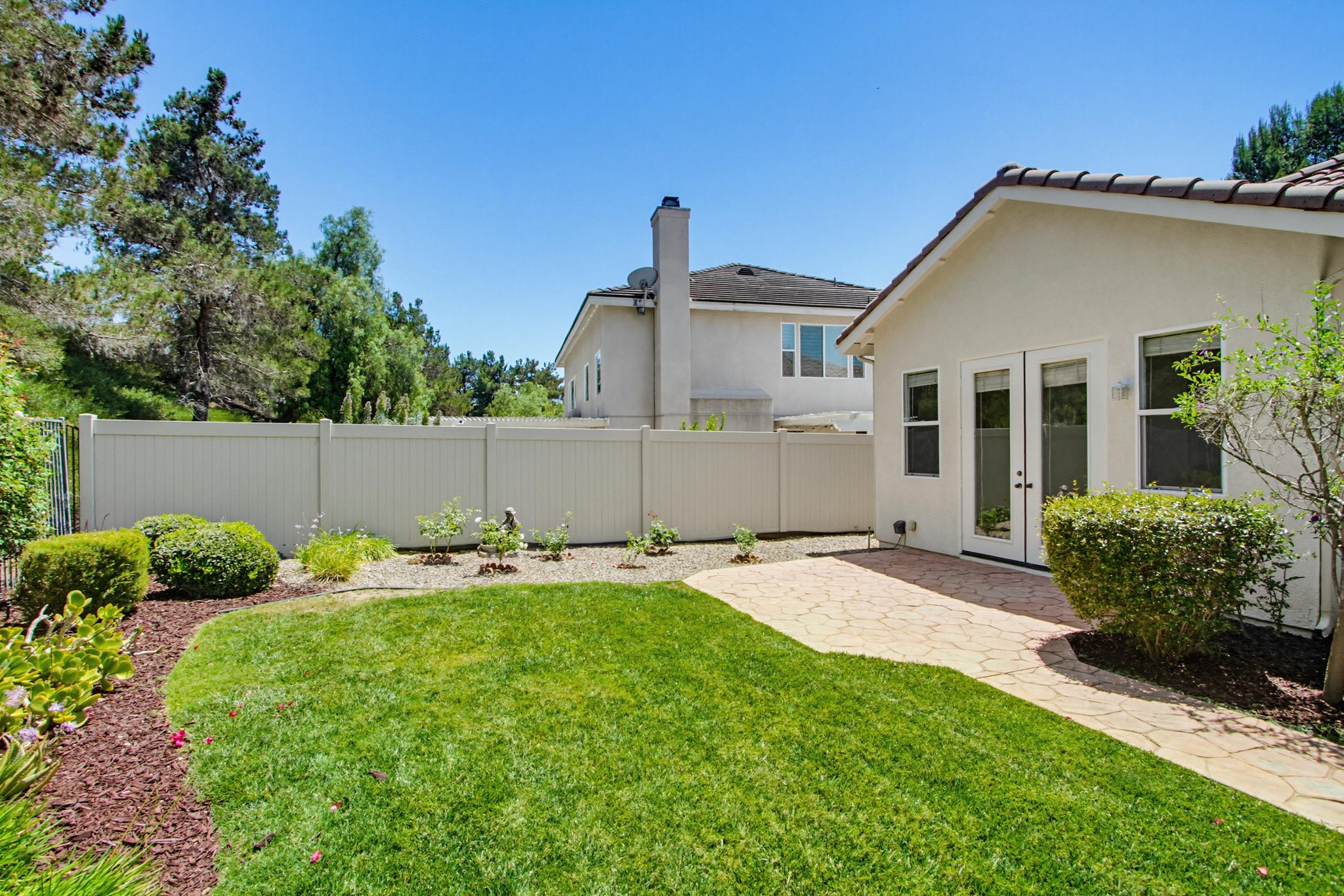 Virtual tour photo 54 of 68 for 672 Inverlochy Dr