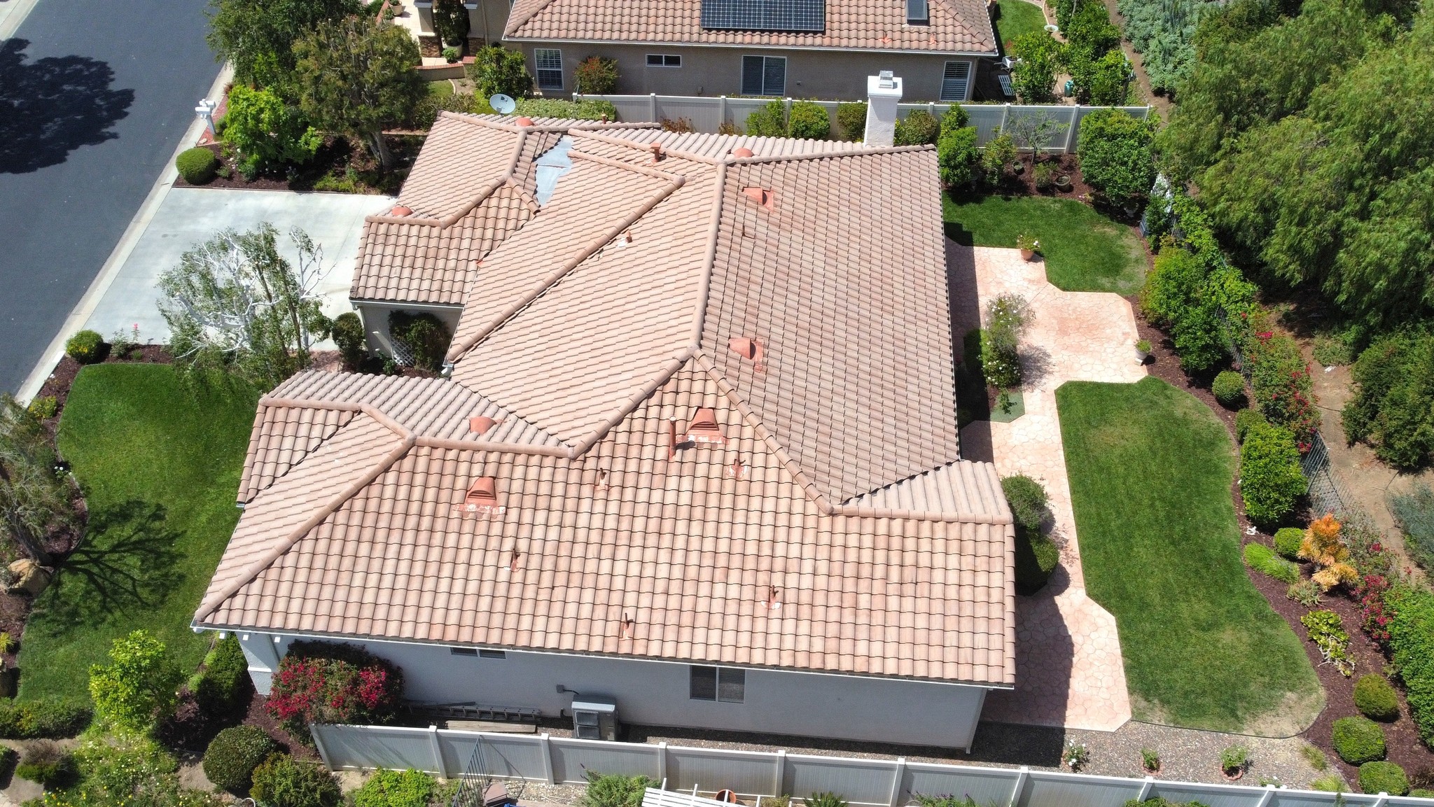 Virtual tour photo 82 of 83 for 672 Inverlochy Dr