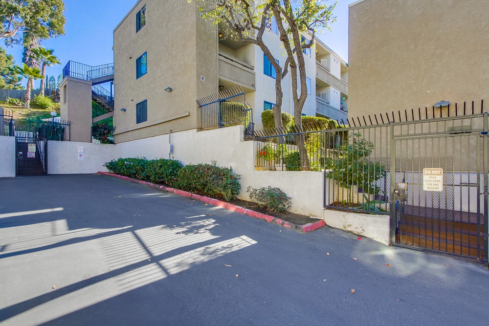 Virtual tour photo 7 of 53 for 6725 Mission Gorge Rd #212B