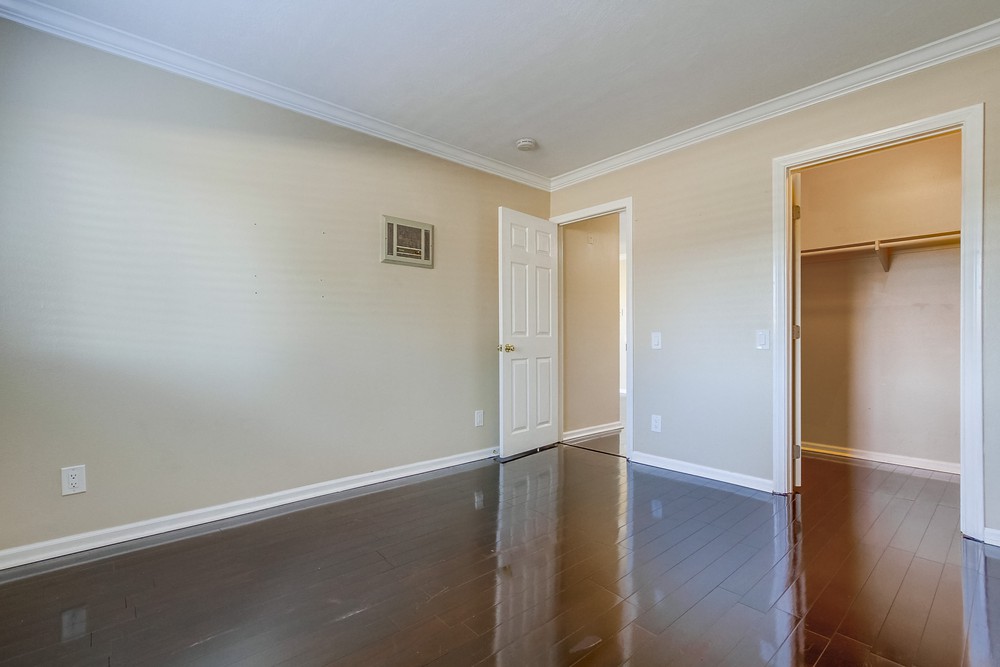 Virtual tour photo 29 of 53 for 6725 Mission Gorge Rd #212B
