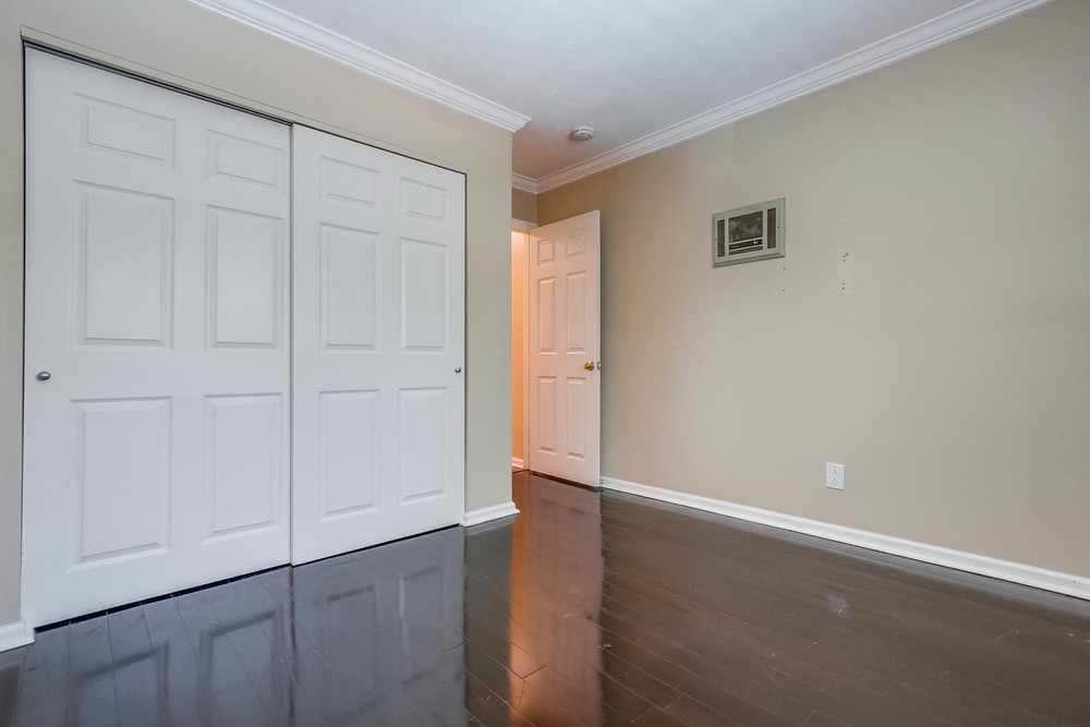 Virtual tour photo 32 of 53 for 6725 Mission Gorge Rd #212B