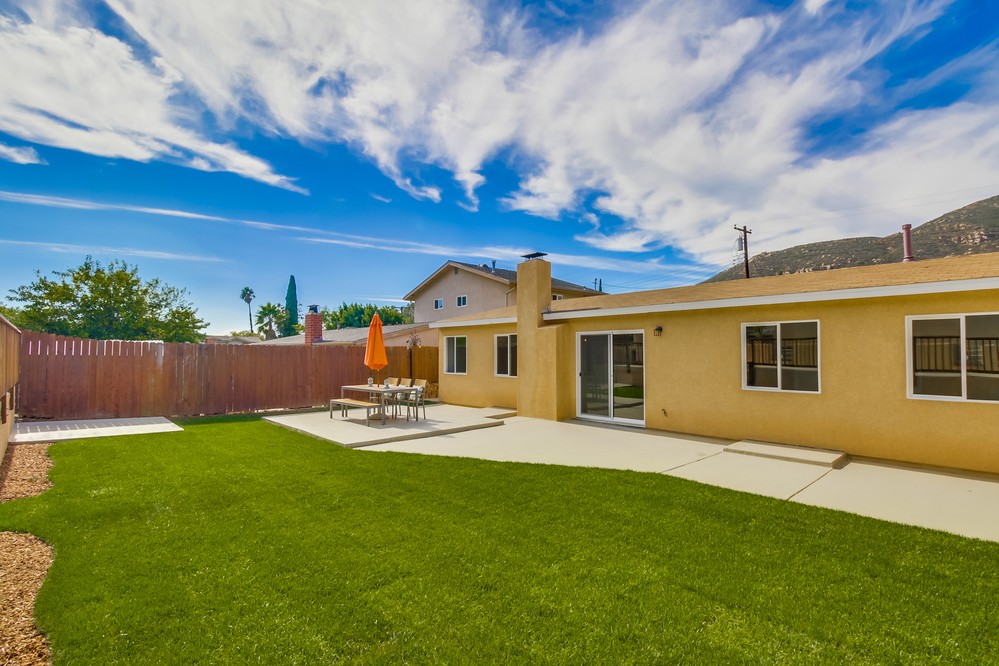 Virtual tour photo 21 of 22 for 6727 Ballinger Ave