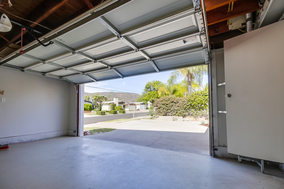 Virtual tour photo 23 of 22 for 6727 Ballinger Ave