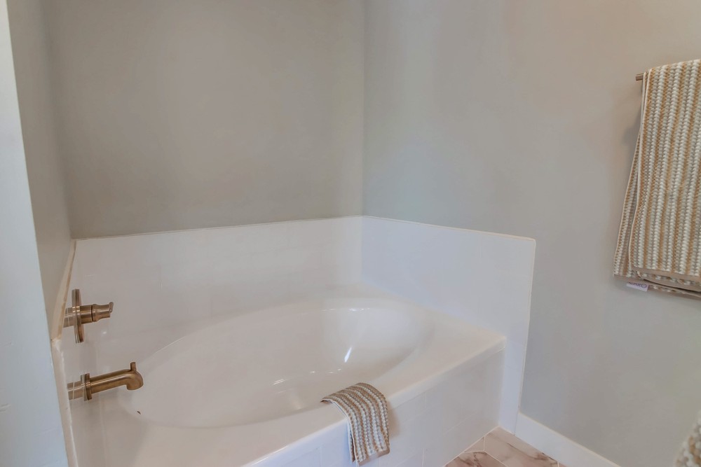 Virtual tour photo 36 of 54 for 6734 Arinjade Way