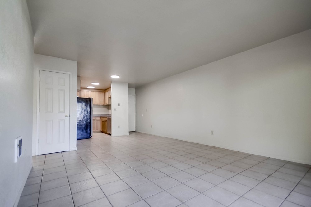 Virtual tour photo 14 of 28 for 6735 Amherst St