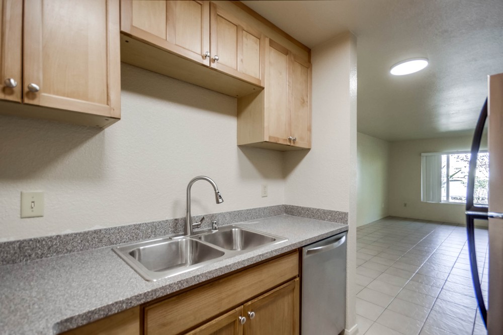 Virtual tour photo 22 of 28 for 6735 Amherst St