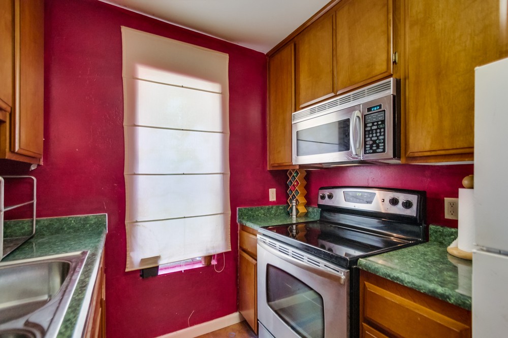 Virtual tour photo 15 of 24 for 6735 Amherst Street #9