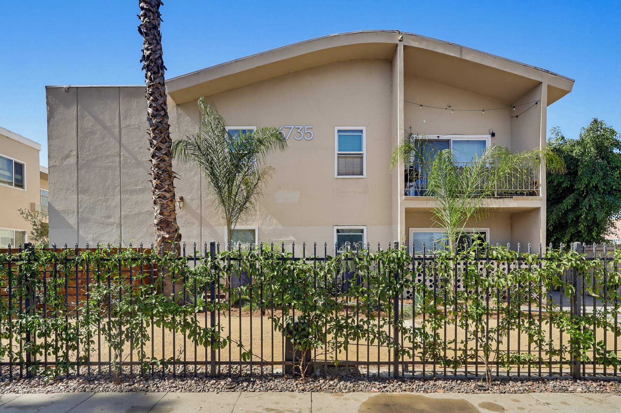 Virtual tour photo 5 of 28 for 6735 Brynhurst Ave