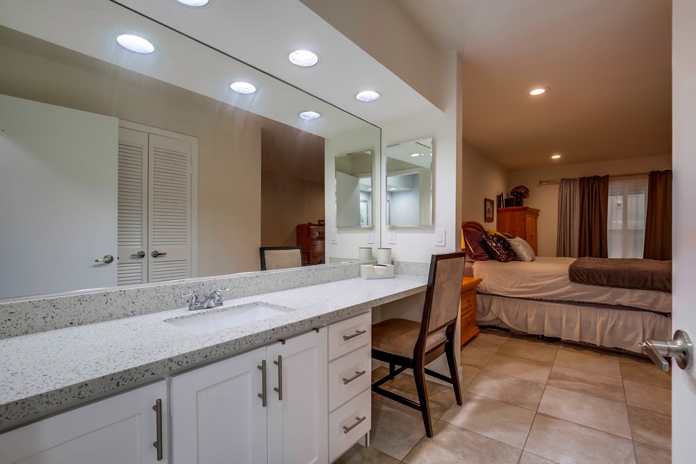 Virtual tour photo 31 of 43 for 6737 Friars Rd
