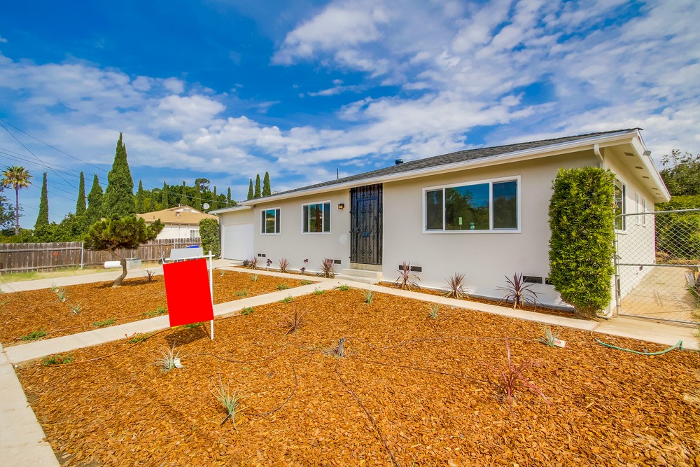 Virtual tour photo 3 of 53 for 6738 Akins Ave